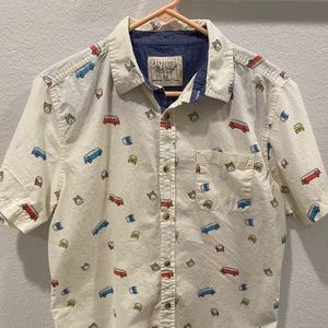 Vintage Volkswagen Bus Button up